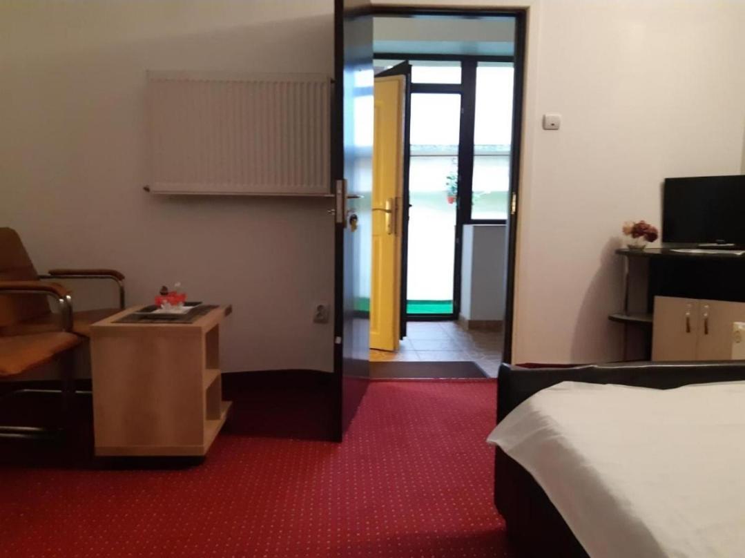 Piata Sfatului House Hotel Braşov Eksteriør billede